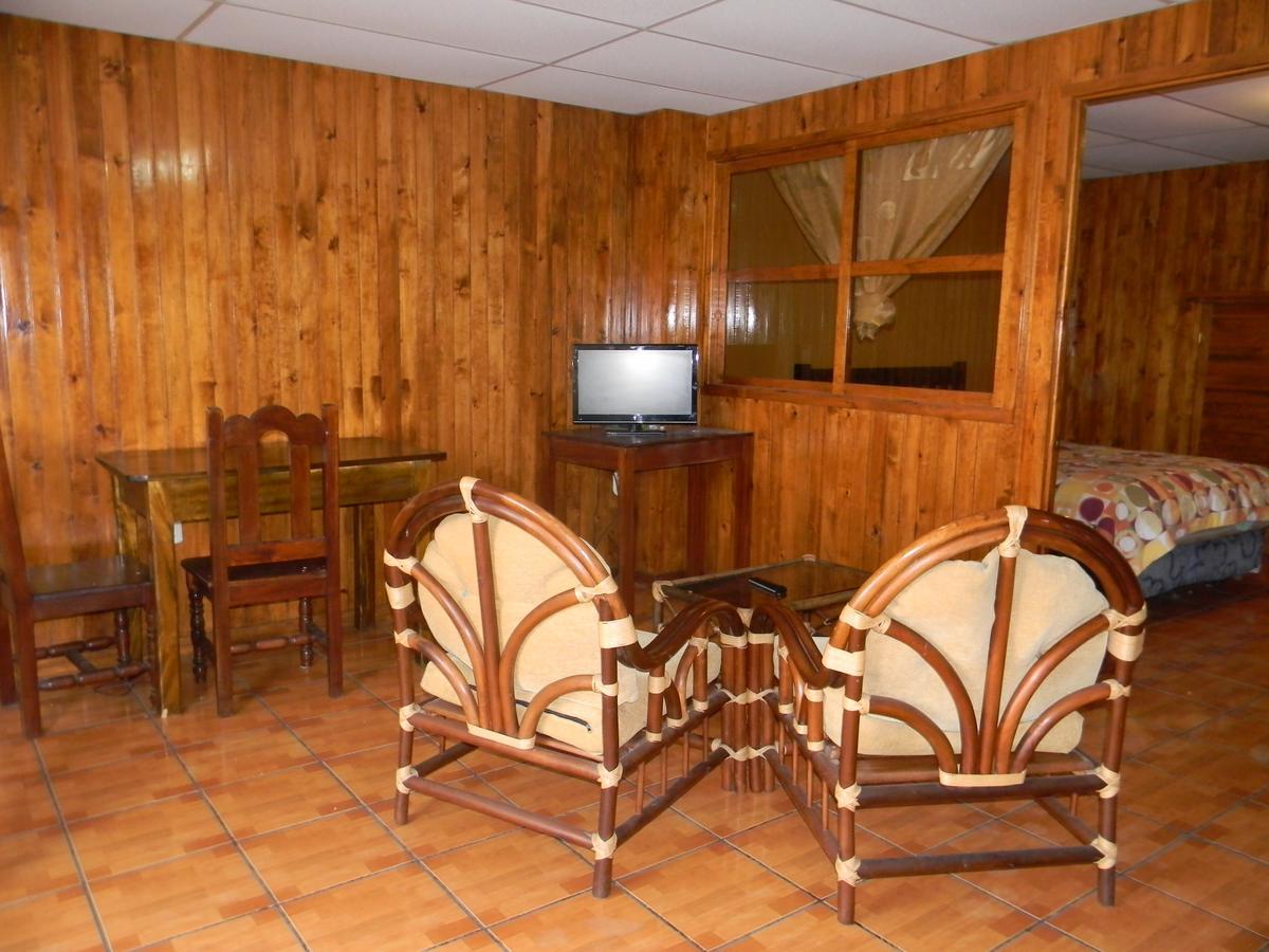 Casa Xelaju Apartments Κετσαλτενάνγκο Εξωτερικό φωτογραφία